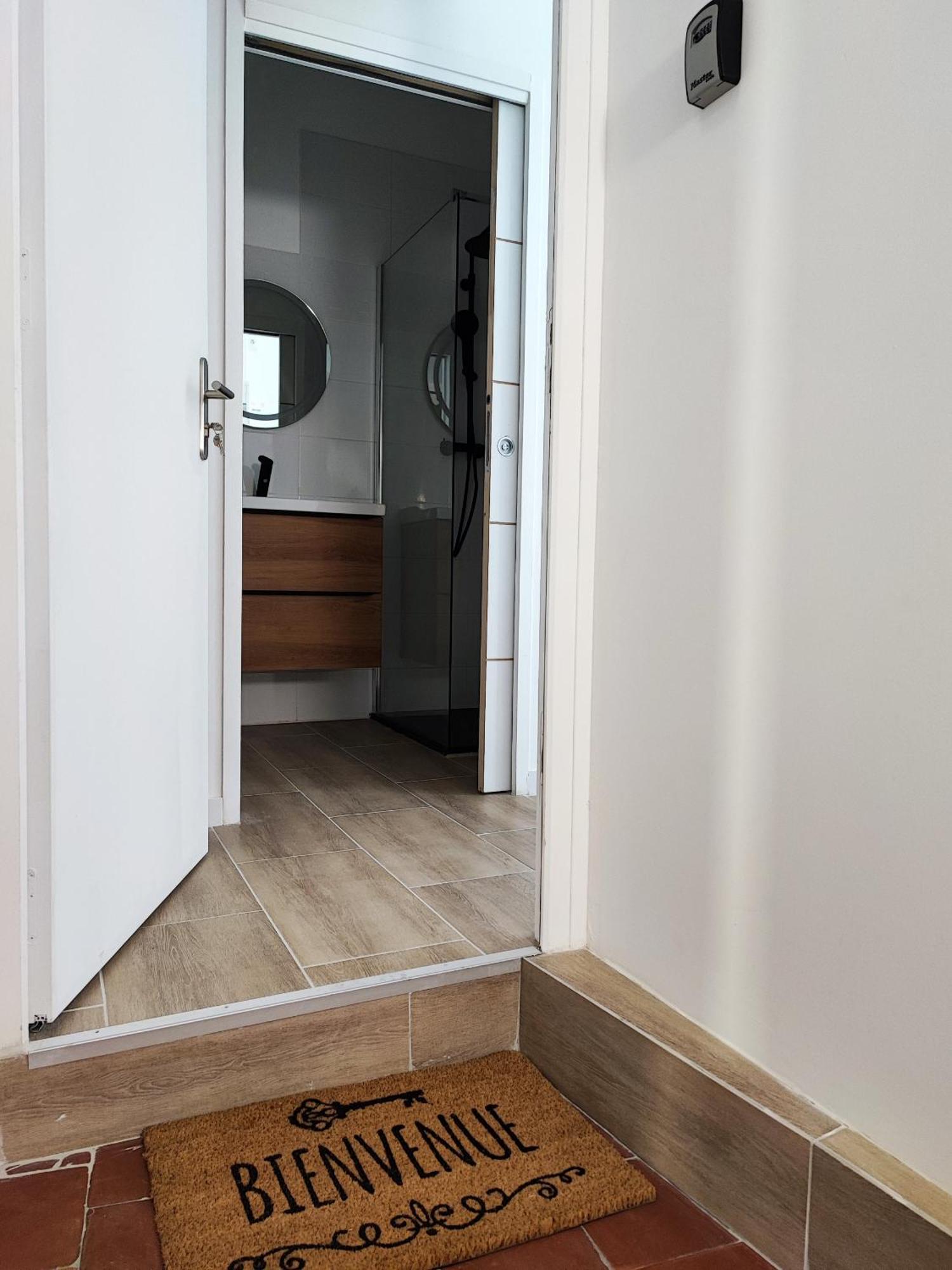 Pause Entre Cite Et Bastide *Clim *Wifi *Smart Tv Apartment Carcassonne Bagian luar foto