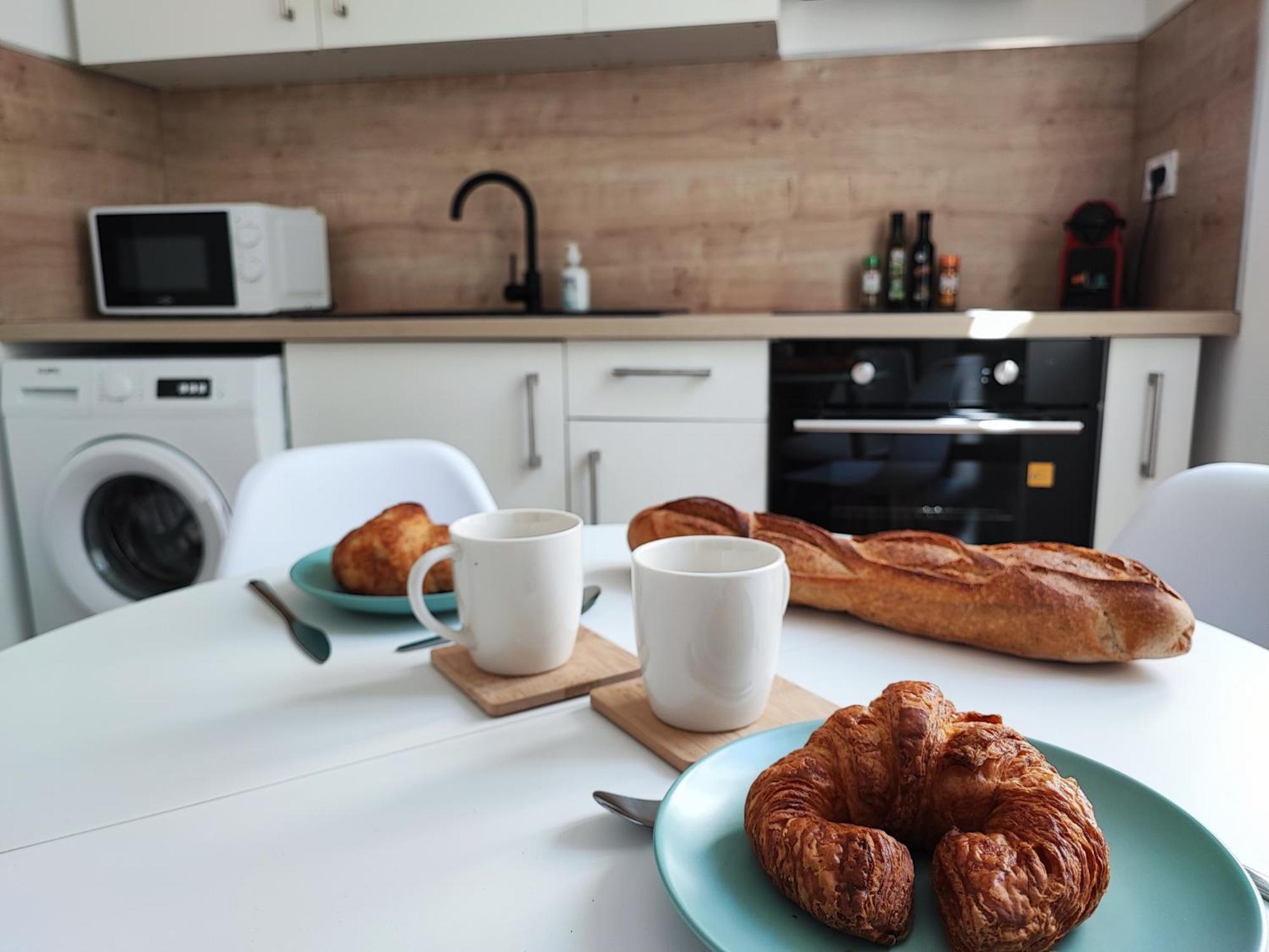 Pause Entre Cite Et Bastide *Clim *Wifi *Smart Tv Apartment Carcassonne Bagian luar foto